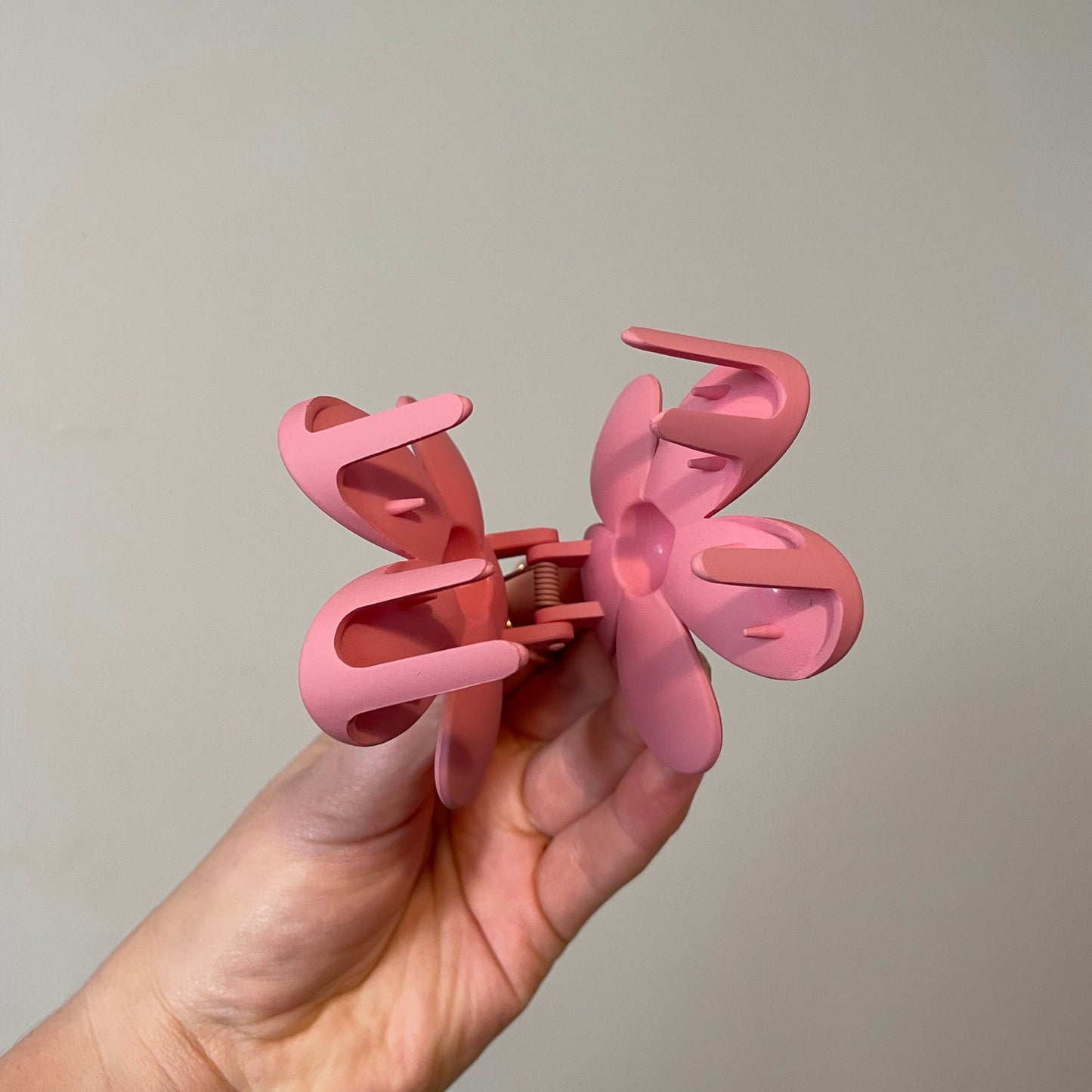 Pink Flower Claw